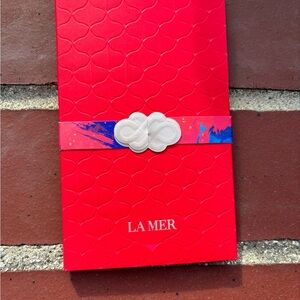 Creme de La Mer Lunar New Year 2025 Pack of 8 Envelopes, CNY Year of Dragon